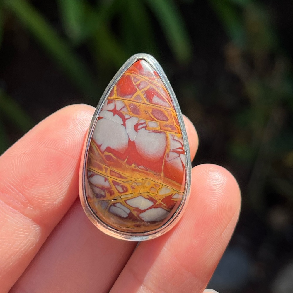 Size 8 925β silver plated noreena jasper ring 0166